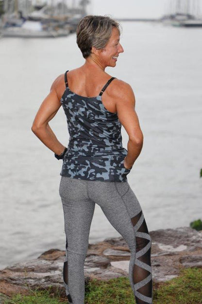 Level 3 Compression Tank with Built-in Shelf Bra and Waist Elastic
